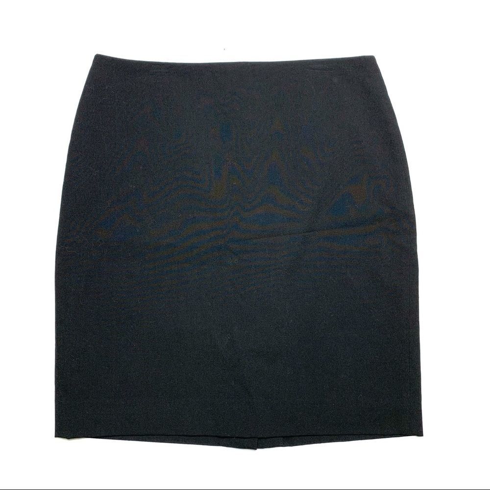 Banana Republic sz 4 black skirt